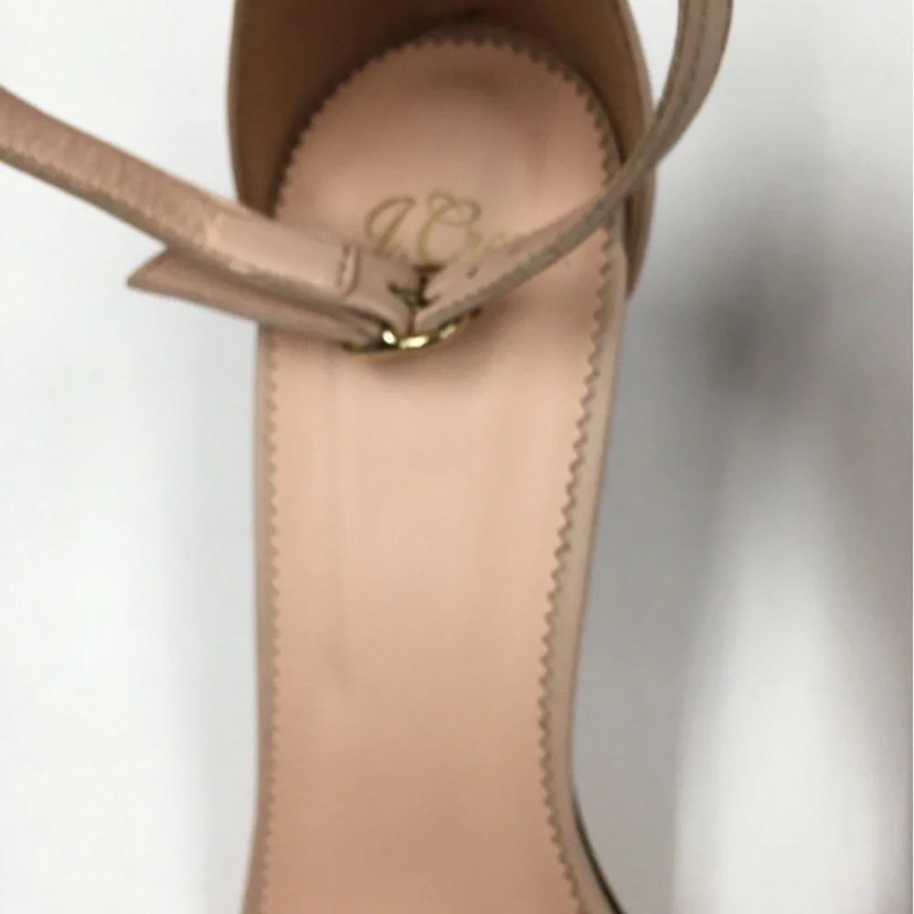 J. Crew excellent pre